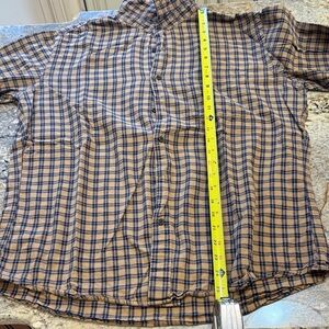 Uniqlo Casual Plaid Shirt in Blue and Brown light fleece. Nice and warm